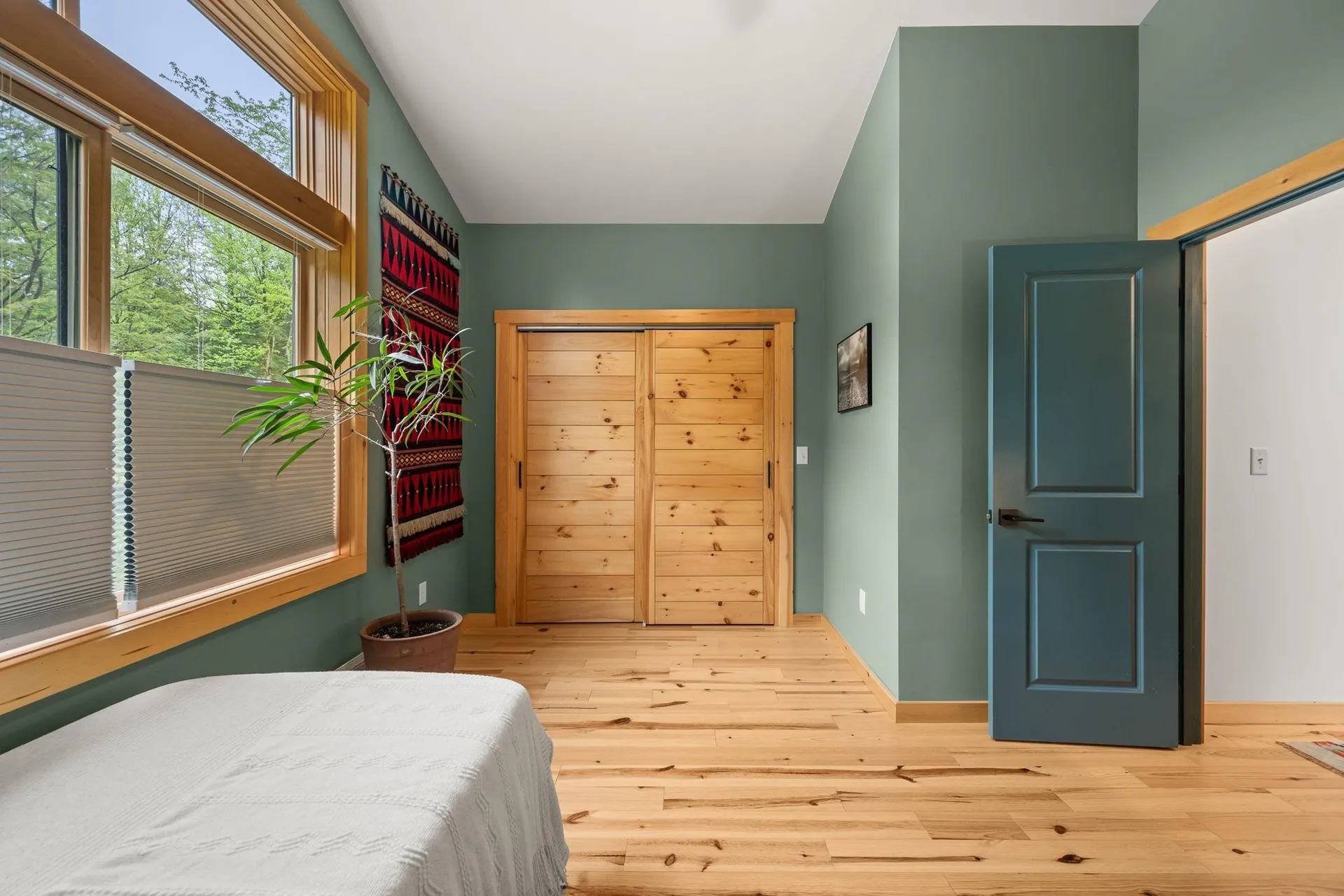 27 Hanley Lane Essex VT 05452