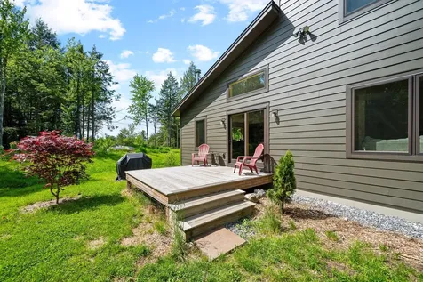 27 Hanley Lane Essex VT 05452