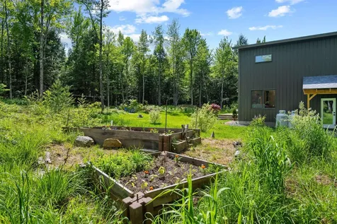 27 Hanley Lane Essex VT 05452