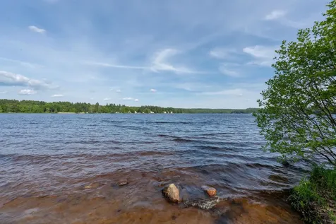 94 Lake Shore Drive Northwood NH 03261