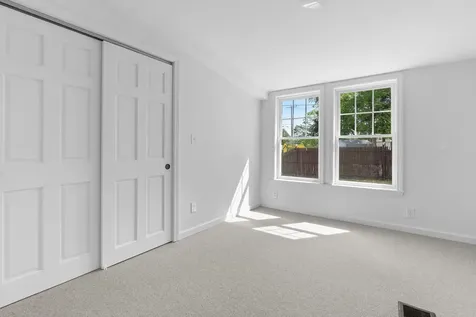 94 Lake Shore Drive Northwood NH 03261