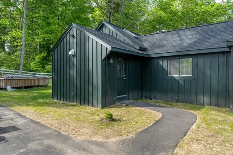 94 Lake Shore Drive Northwood NH 03261