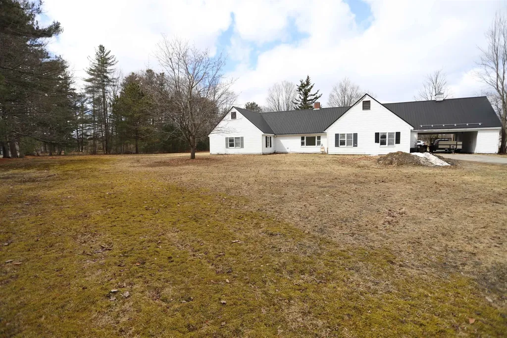 363 Bluff Road Newport City VT 05855