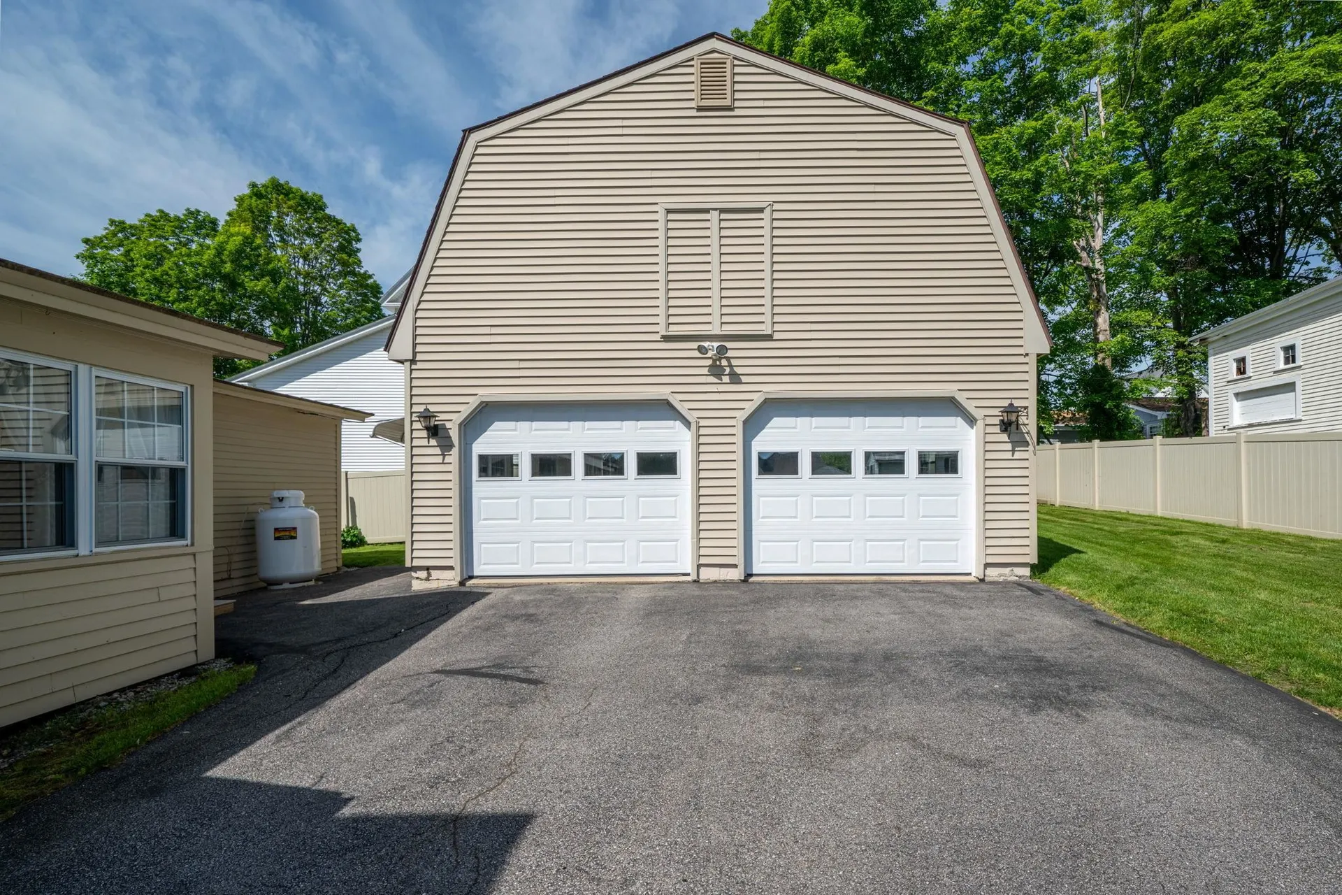 40 Central Street Hillsborough NH 03244