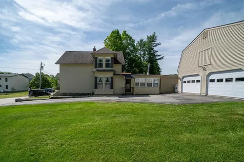 40 Central Street Hillsborough NH 03244