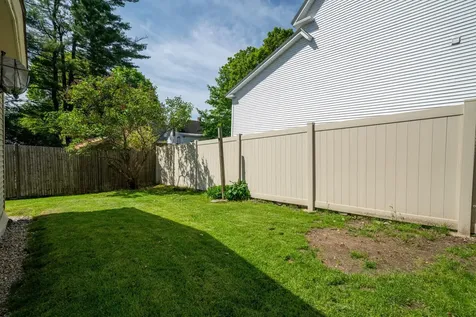 40 Central Street Hillsborough NH 03244