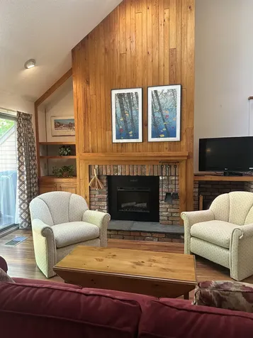 1140 Murphy Road Hartford VT 05059