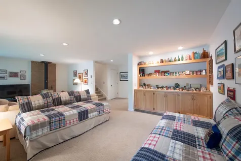 1140 Murphy Road Hartford VT 05059