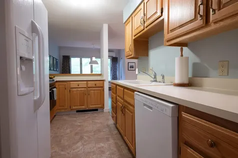 1140 Murphy Road Hartford VT 05059