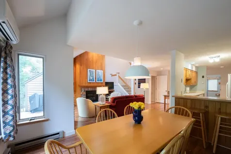1140 Murphy Road Hartford VT 05059