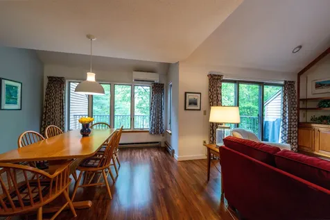 1140 Murphy Road Hartford VT 05059