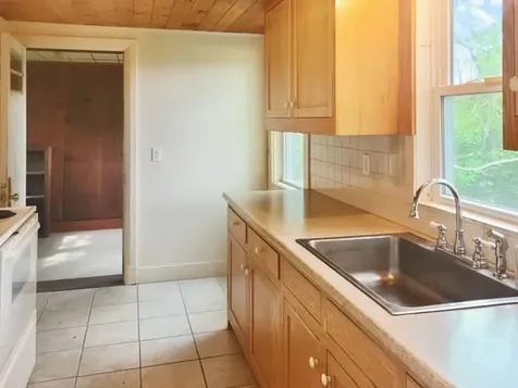 1857 Christian Street Hartford VT 05001