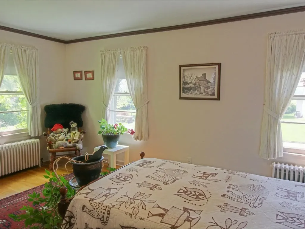 162 Crescent Road Burlington VT 05401