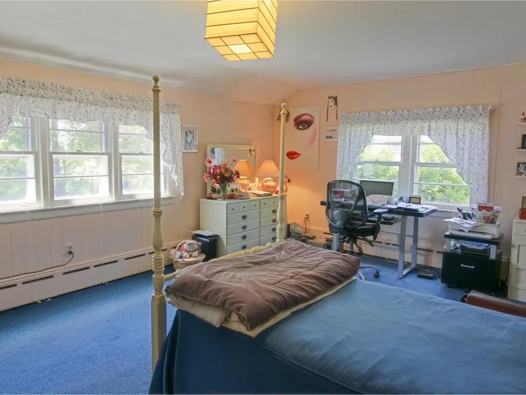 162 Crescent Road Burlington VT 05401