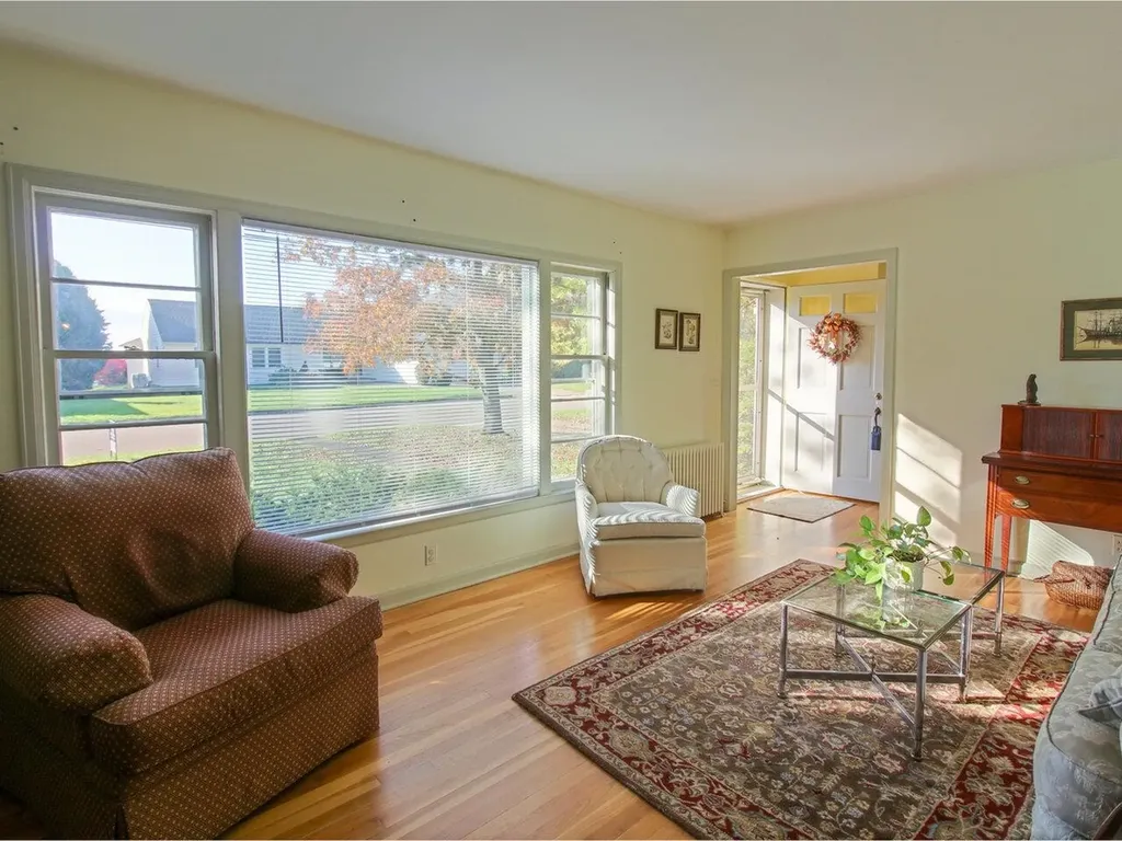 162 Crescent Road Burlington VT 05401