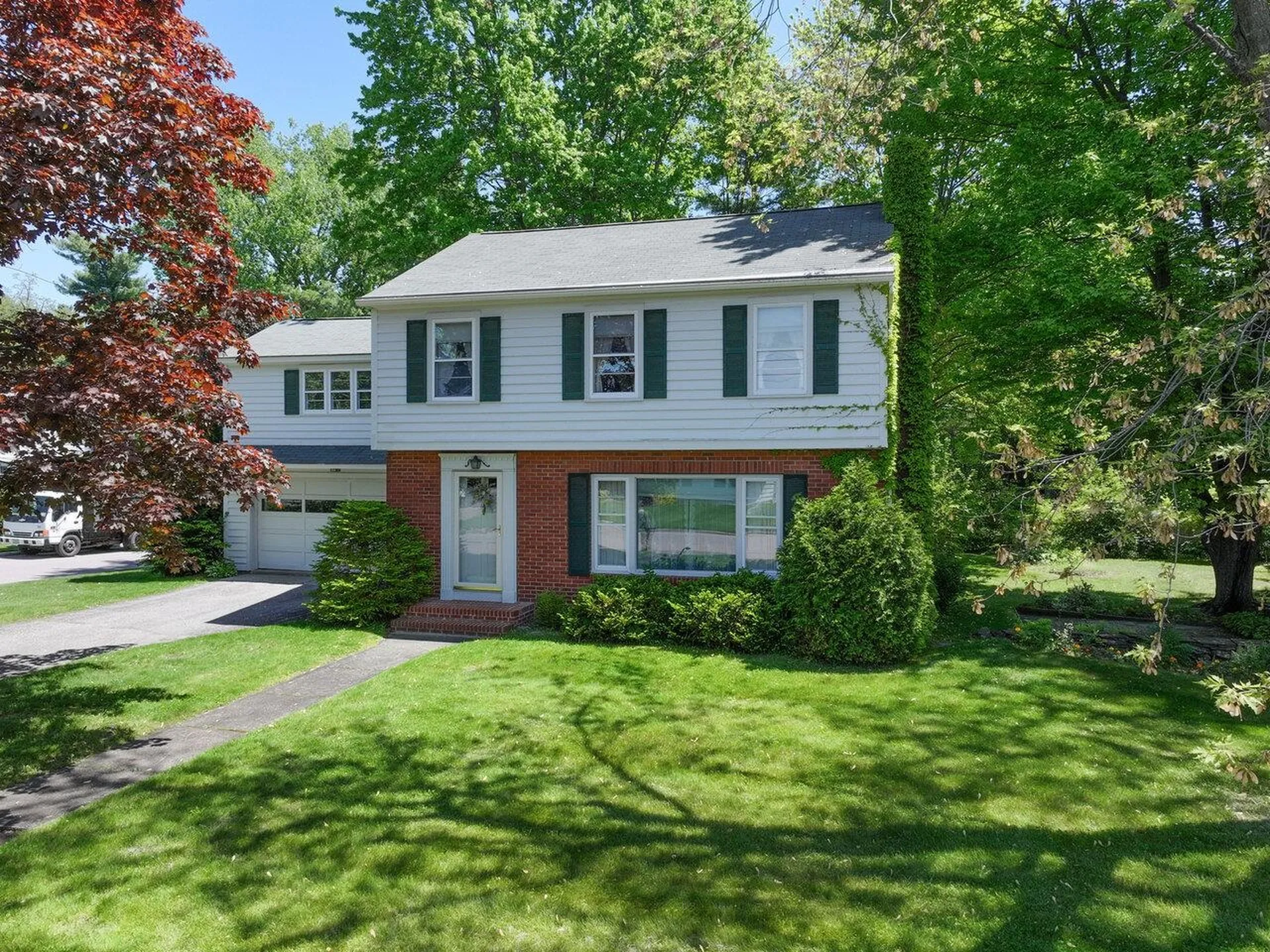 162 Crescent Road Burlington VT 05401