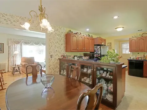 162 Crescent Road Burlington VT 05401
