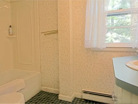 162 Crescent Road Burlington VT 05401