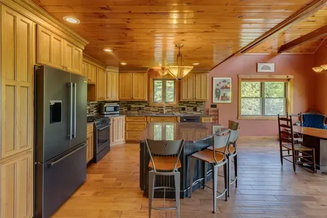 60 Stinson Road Plymouth NH 03264