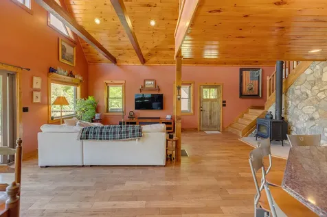 60 Stinson Road Plymouth NH 03264