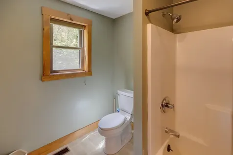 60 Stinson Road Plymouth NH 03264