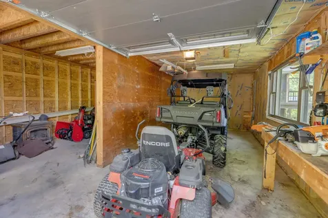 60 Stinson Road Plymouth NH 03264