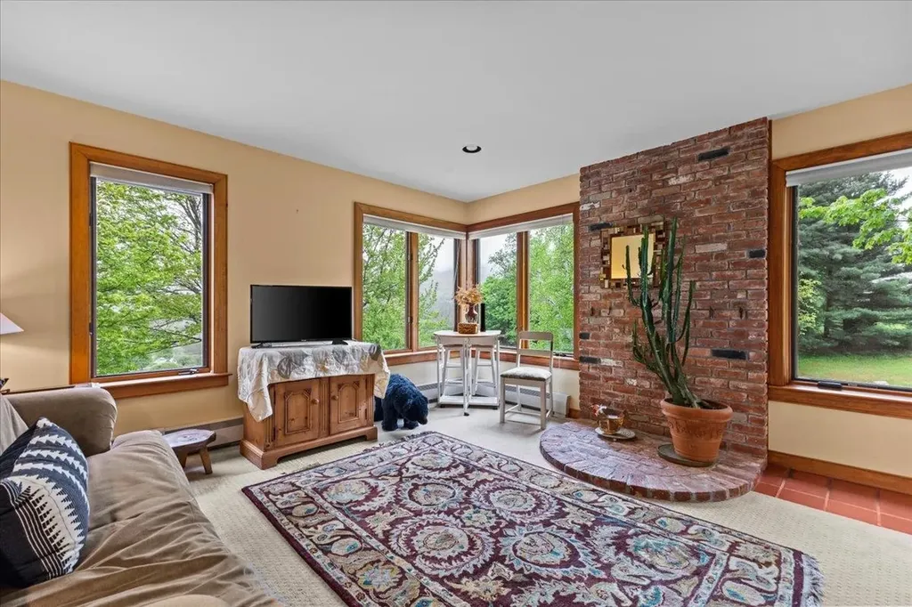 83 Dewey Farm Road Stowe VT 05672