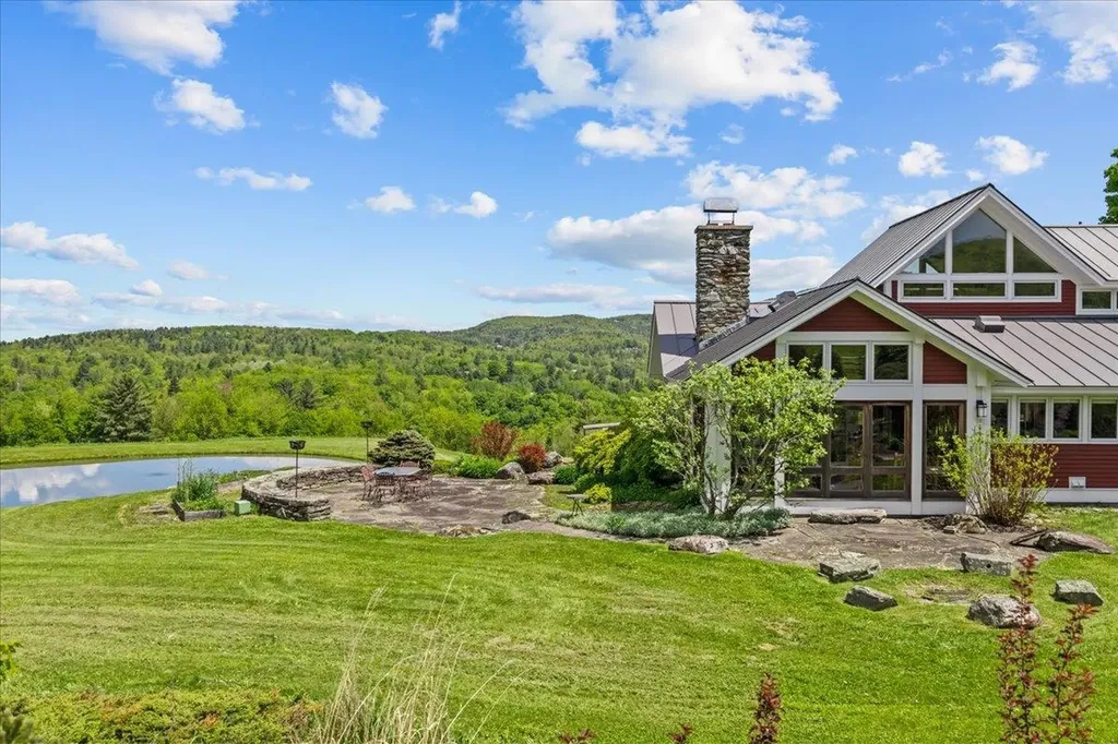 83 Dewey Farm Road Stowe VT 05672