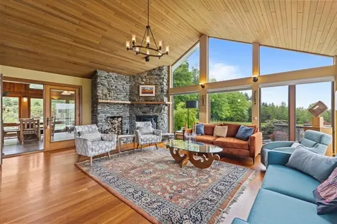 83 Dewey Farm Road Stowe VT 05672