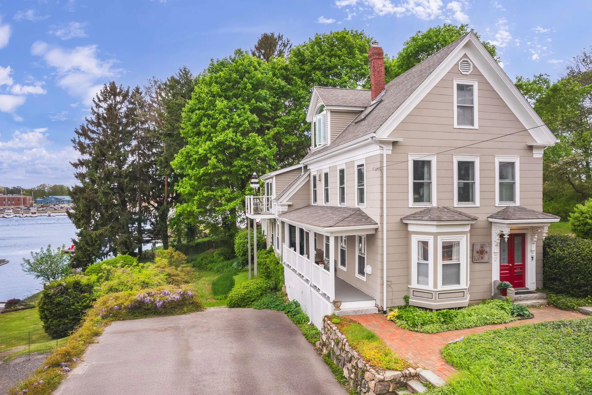 Kittery ME, 116 Whipple Road