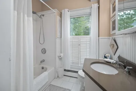 116 Whipple Road Kittery ME 03904-1341