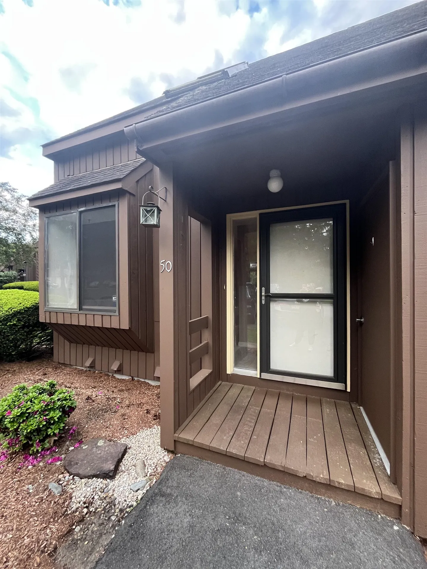 50 Spring Cove Road Nashua NH 03062