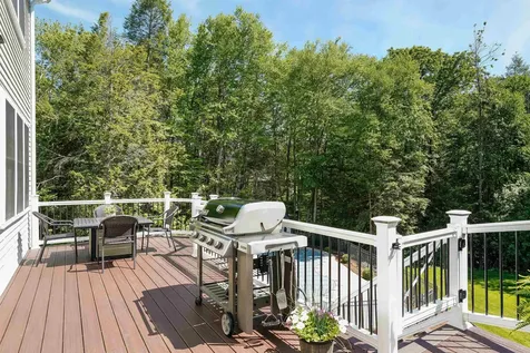 55 Bassett Lane Newfields NH 03856