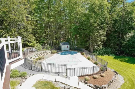 55 Bassett Lane Newfields NH 03856