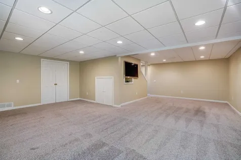55 Bassett Lane Newfields NH 03856