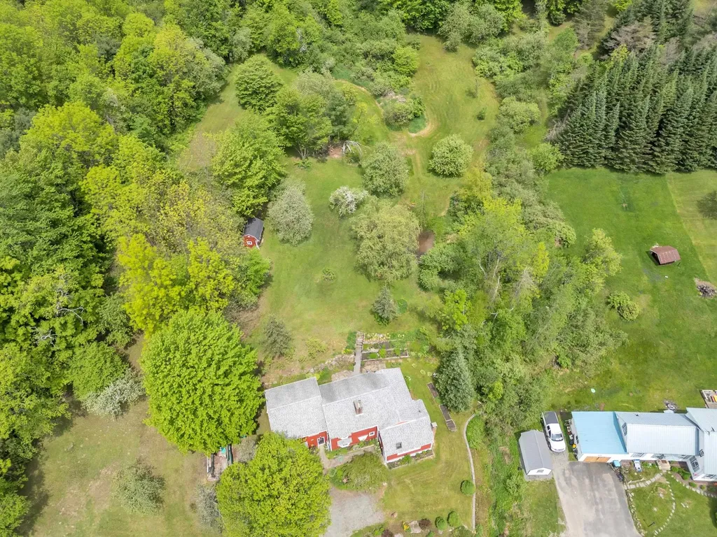 904 Moscow Road Stowe VT 05672