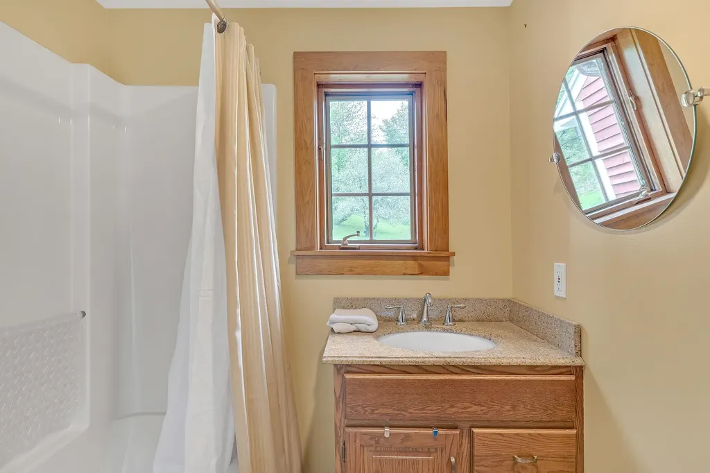 904 Moscow Road Stowe VT 05672