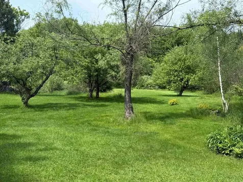 904 Moscow Road Stowe VT 05672