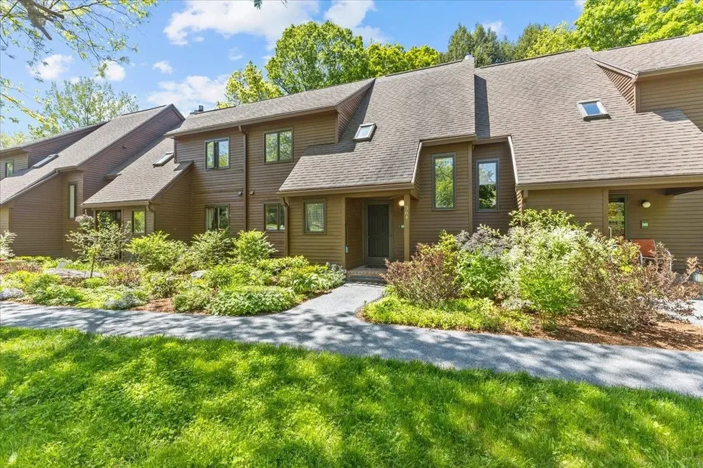 364 Acorn Lane Shelburne VT 05482