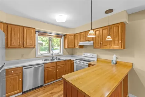 364 Acorn Lane Shelburne VT 05482