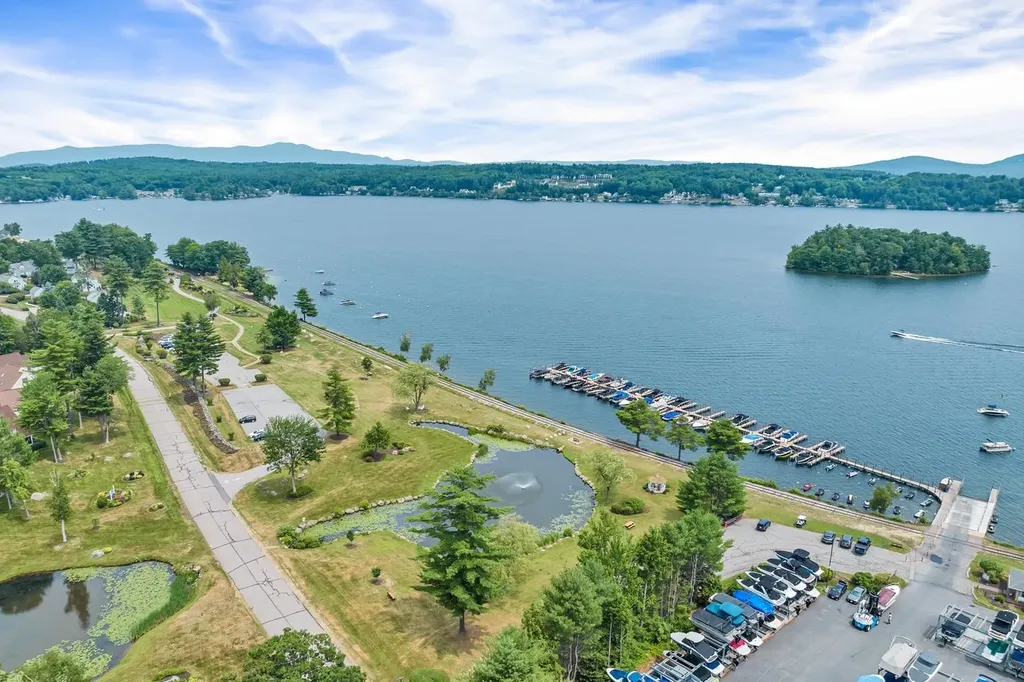 51 Cardinal Drive Laconia NH 03246