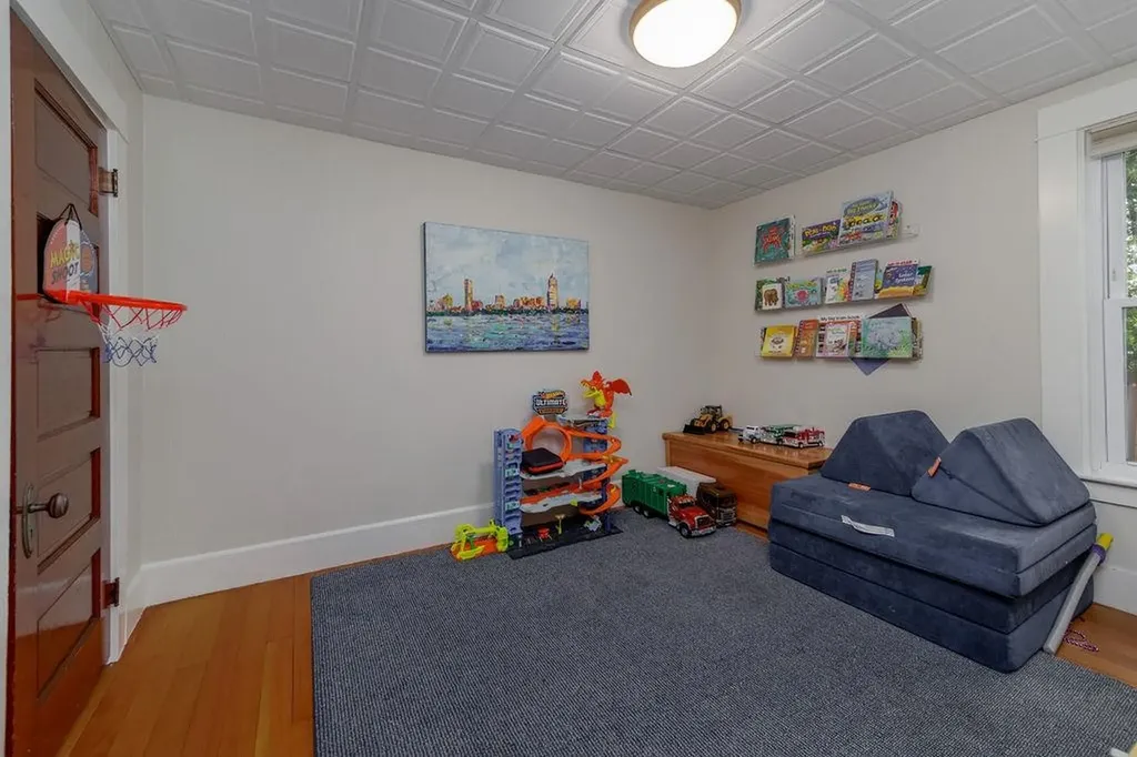 52 Young Street Lebanon NH 03766