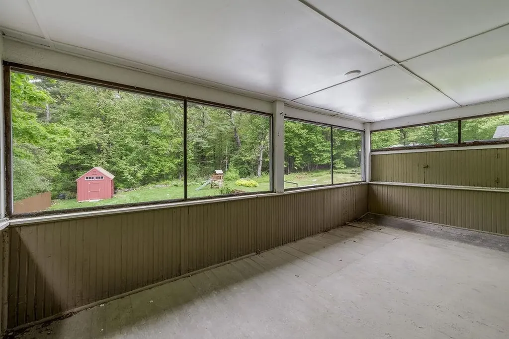 52 Young Street Lebanon NH 03766