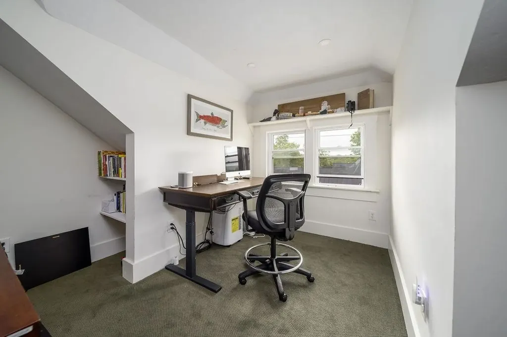 52 Young Street Lebanon NH 03766