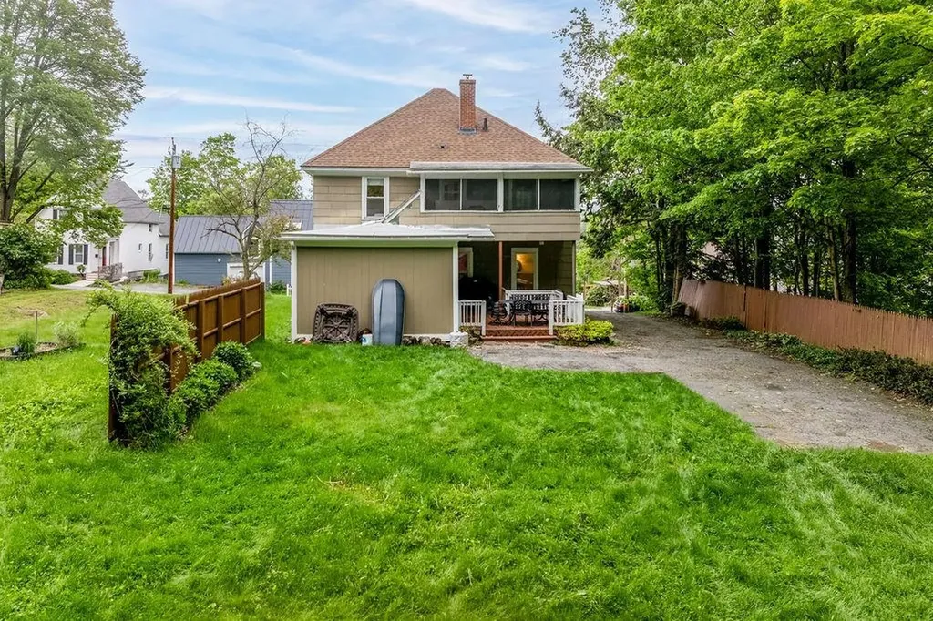 52 Young Street Lebanon NH 03766