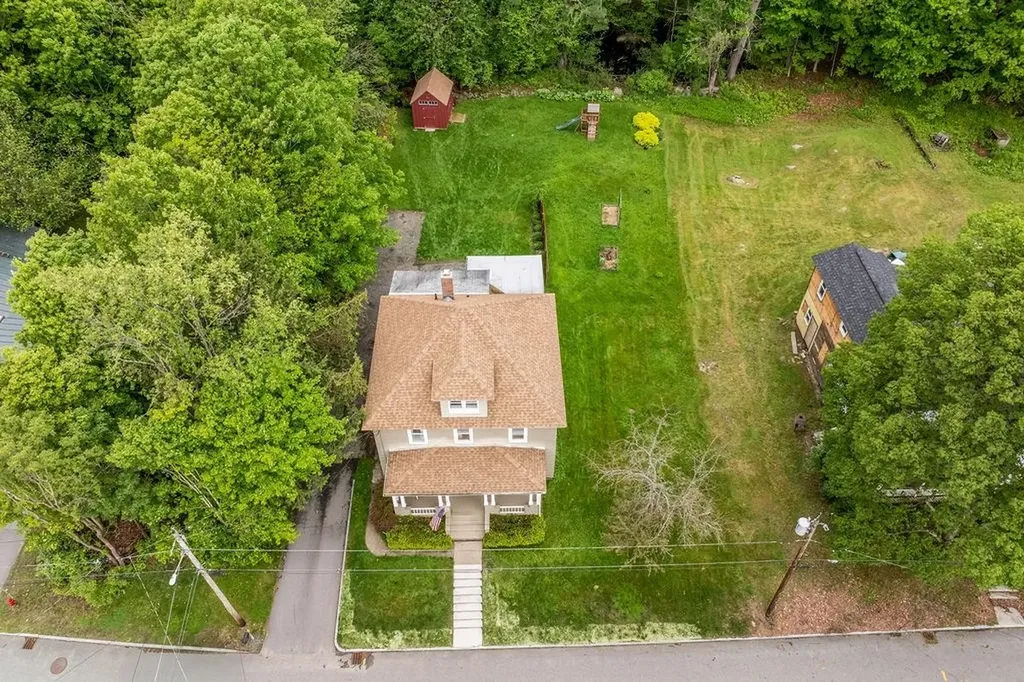 52 Young Street Lebanon NH 03766