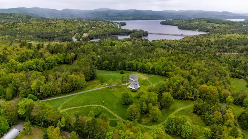 345 Williams Road Littleton NH 03561