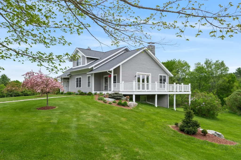 345 Williams Road Littleton NH 03561