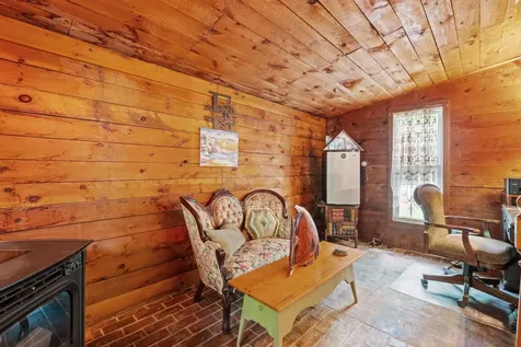 72 Beaver Road Strafford NH 03884