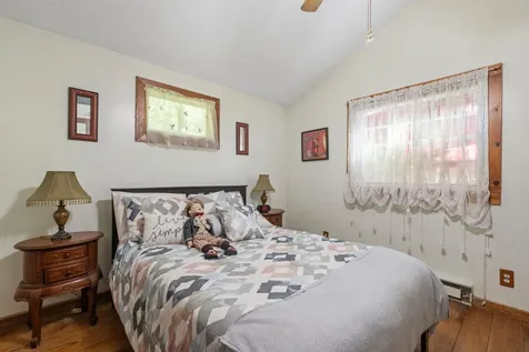 72 Beaver Road Strafford NH 03884